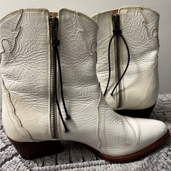 Free People Frontier Western Patent Leather Pointed Toe Ankle Boot Size 37/6 - Picture 2 of 16